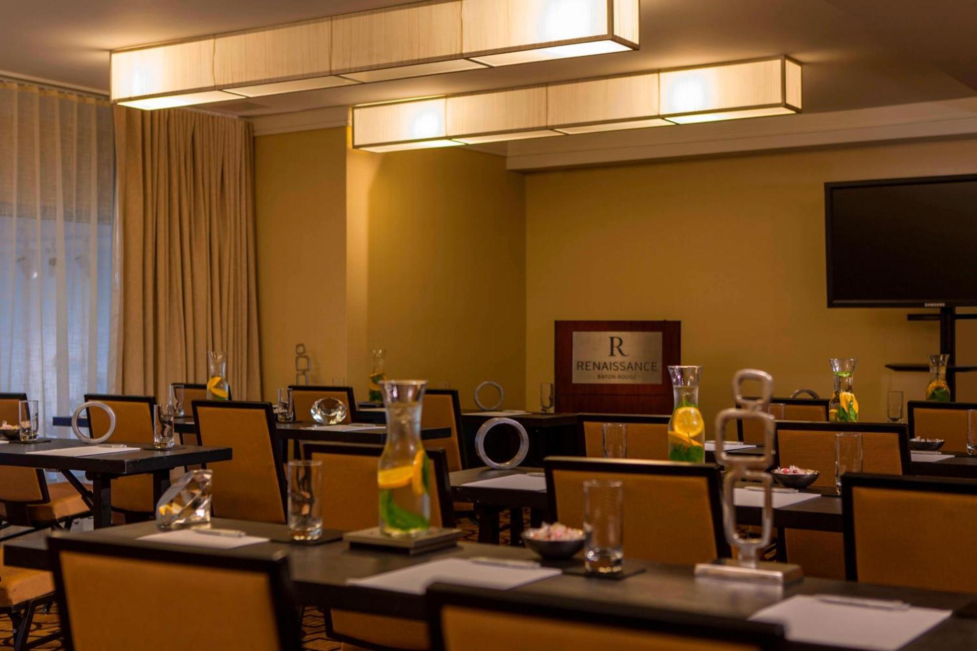 Renaissance Baton Rouge Hotel Inniswold Экстерьер фото